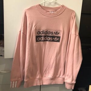 Adidas sweatshirt oversized looks!